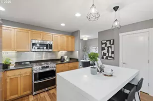1051 N Fremont St, Portland, OR 97227 - Photo 20