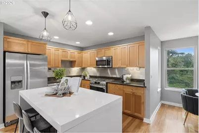 1051 N Fremont St, Portland, OR 97227 - Photo 18