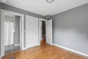 1051 N Fremont St, Portland, OR 97227 - Photo 6