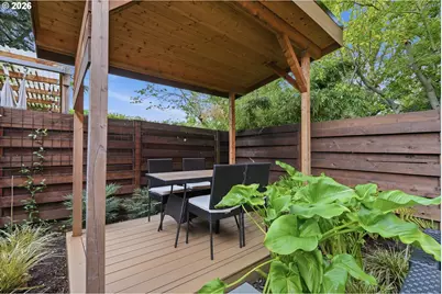 1051 N Fremont St, Portland, OR 97227 - Photo 38