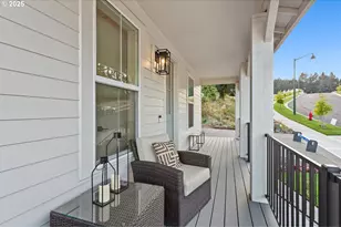 724 Glade Ave, Forest Grove, OR 97116 - Photo 4