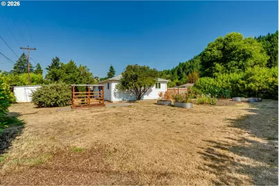 47776 W 2nd St, Oakridge, OR 97463 - Photo 34