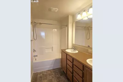 3176 SW Evergreen Ave, Redmond, OR 97756 - Photo 18