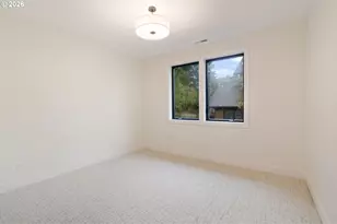 9193 SW Morrison St, Portland, OR 97225 - Photo 40
