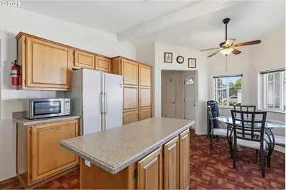 17728 NW Shady Fir Loop, Beaverton, OR 97006 - Photo 4