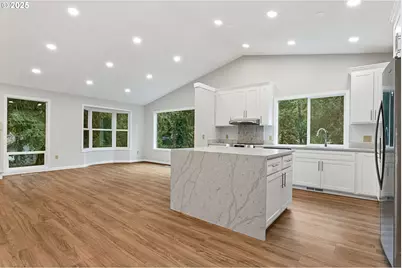 6647 SE 122nd Ave, Portland, OR 97236 - Photo 28