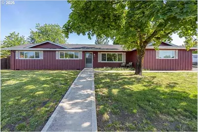 611 NE Bockes Loop, Sheridan, OR 97378 - Photo 2