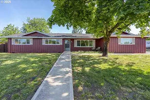 611 NE Bockes Loop, Sheridan, OR 97378 - Photo 2