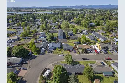611 NE Bockes Loop, Sheridan, OR 97378 - Photo 34