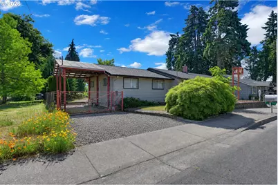 444 N 1st St, Creswell, OR 97426 - Photo 2