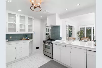 2414 NE 19th Ave, Portland, OR 97212 - Photo 18