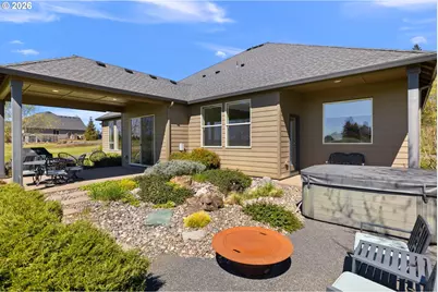 31826 NW Redhaven St, Hillsboro, OR 97124 - Photo 34