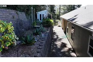 7200 Vista Ridge Dr, Brookings, OR 97415 - Photo 36