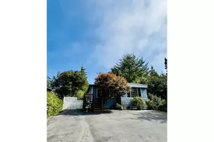 1600 E Rhododendron Dr, Florence, OR 97439 - Photo 2