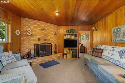 1016 NE 10th Ave, Hillsboro, OR 97124 - Photo 14