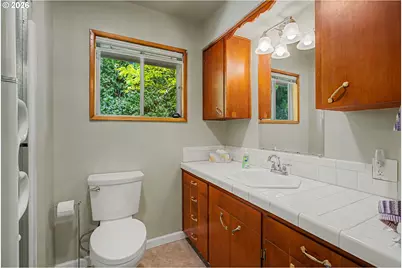 1016 NE 10th Ave, Hillsboro, OR 97124 - Photo 30