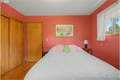 1016 NE 10th Ave, Hillsboro, OR 97124 - Photo 24
