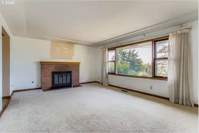 14180 SW 103rd Ave, Portland, OR 97224 - Photo 4