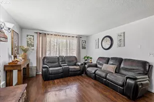 2439 A St, Forest Grove, OR 97116 - Photo 10