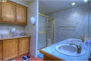 1699 N Terry St, Eugene, OR 97402 - Photo 22