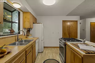 8350 SW 135th Ave, Beaverton, OR 97008 - Photo 18