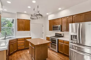 28558 SW Wagner St, Wilsonville, OR 97070 - Photo 10