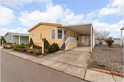 111 River Ridge Ave, Roseburg, OR 97471 - Photo 1