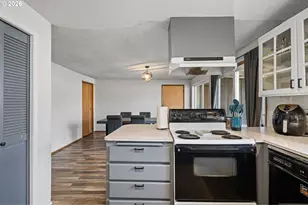 1532 E Chamberlain Ave, Cottage Grove, OR 97424 - Photo 20