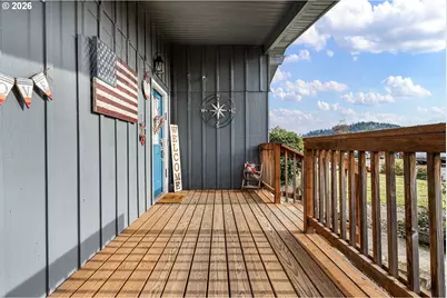 1532 E Chamberlain Ave, Cottage Grove, OR 97424 - Photo 6