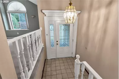 12239 SE Ashley St, Clackamas, OR 97015 - Photo 6