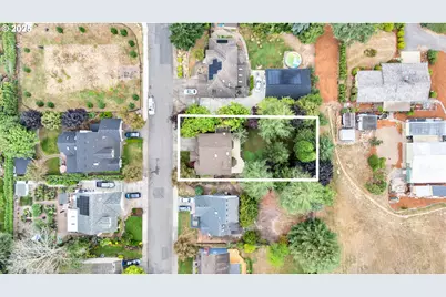 12239 SE Ashley St, Clackamas, OR 97015 - Photo 48