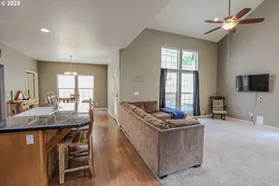 356 Wild Fern Dr, Winchester, OR 97495 - Photo 16