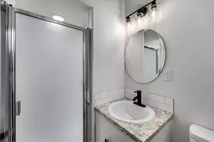 8305 NE Mason Dr, Vancouver, WA 98660 - Photo 28