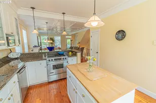 319 Kinnikinnick Way, Depoe Bay, OR 97341 - Photo 6