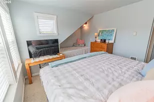 319 Kinnikinnick Way, Depoe Bay, OR 97341 - Photo 22