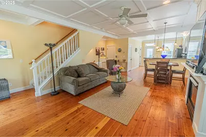 319 Kinnikinnick Way, Depoe Bay, OR 97341 - Photo 10