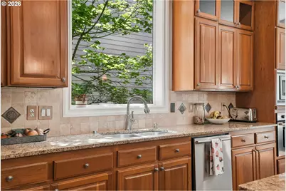 1407 NW Mayfield Rd, Portland, OR 97229 - Photo 14