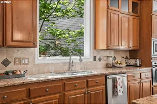 1407 NW Mayfield Rd, Portland, OR 97229 - Photo 14