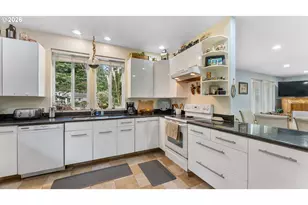 56100 Spring Creek Rd, Bandon, OR 97411 - Photo 10