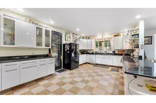 56100 Spring Creek Rd, Bandon, OR 97411 - Photo 18