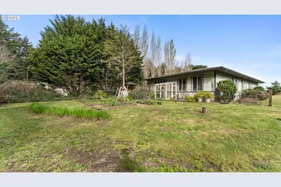 56100 Spring Creek Rd, Bandon, OR 97411 - Photo 36