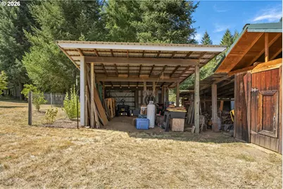 160 Wheeler Ln, Camas Valley, OR 97416 - Photo 32
