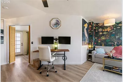 376 N Tomahawk Island Dr, Portland, OR 97217 - Photo 30