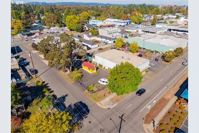 1255 Howard St, Salem, OR 97302 - Photo 10