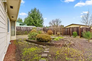 2222 Primrose Ln, Florence, OR 97439 - Photo 36