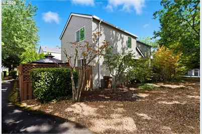 3201 SE Robin Cir, Hillsboro, OR 97123 - Photo 42