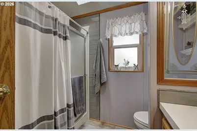 3921 E Fourth Plain Blvd #13, Vancouver, WA 98661 - Photo 16