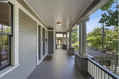 3425 S Corbett Ave, Portland, OR 97239 - Photo 6