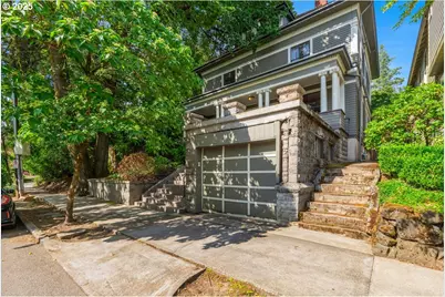 3425 S Corbett Ave, Portland, OR 97239 - Photo 1