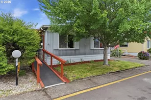 2902 E 2nd St, Newberg, OR 97132 - Photo 4